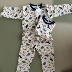 恐竜パジャマ　3点セット