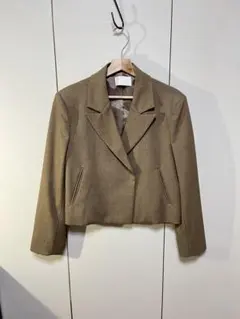 ohotoro オトトロ　ベージュ テーラードジャケット レディース肩パッドあり