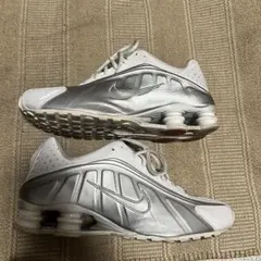Nike shox r4