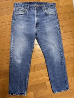 Levi