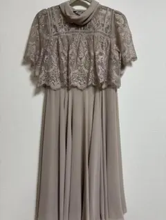 l*0様 ピンクベージュ　ドレス　レース