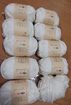 毛糸のピエロ　ソフトメリノ　極太