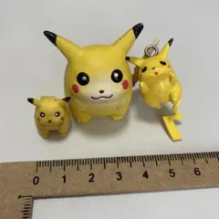 初期ピカチュウ