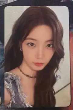 LESSERAFIM カズハ Spaghetti everlineトレカ A