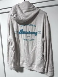 BILLABONG ホワイトパイル地にブルーのボア文字セットアップ Lサイズ