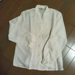 刺繍入りホワイト長袖シャツ