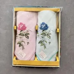未使用 ブルーミング中西 ガーゼ ハンカチーフ 2枚 薔薇 刺繍 花柄 箱付のサムネイル