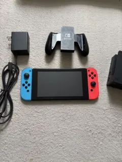 し*う様 Nintendo Switch 青/赤 + 付属品