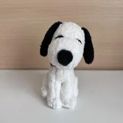 スヌーピー　おすわり　ぬいぐるみのサムネイル