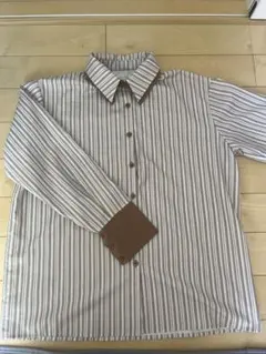 ストライプシャツ