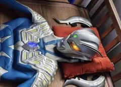 急遽値下げ　ヒーロースーツ　ウェットスーツ　影塗装　ウルトラマンゼロ　コスプレ