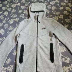 NIKE テックフリース パーカー グレー Sサイズ