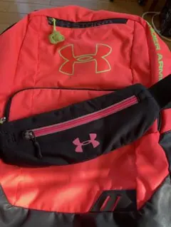 ラストSALE⭐︎即発送！UNDER ARMOUR バックパック ボディバッグ付
