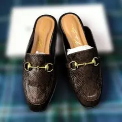 Item thumbnail for item b8e59678-b6bd-4eae-b34e-02c1bc9a54f2