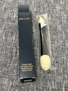 ESTEE LAUDER Double Ended ファンデーションブラシのサムネイル