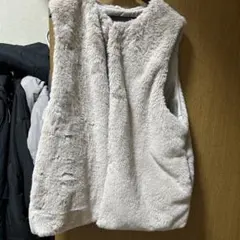 美品しまむら/Hok trish/未使用 ファーベスト/L