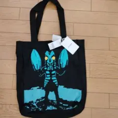 最安！ウルトラマン バルタン星人 スクエアトートバッグ 刺繍 グラニフ 新品のサムネイル