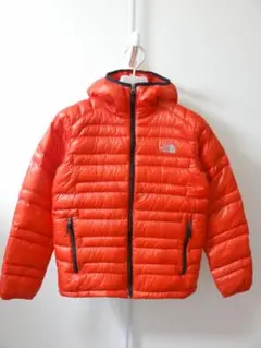 THE NORTH FACE ダウンジャケット 赤 レディース Sのサムネイル