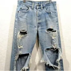 Levi's501 ダメージデニムリメイクパンツ USA製　カートコバーン Levi's501 ダメージデニムリメイクパンツ USA製 カートコバーン - メルカリ