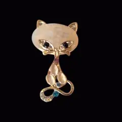 猫デザイン ブローチ カラフルストーン付き カジュアル オシャレ 可愛い