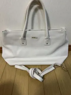 【美品】FURLA フルラ トートバッグ ショルダー 2WAYホワイトレディース