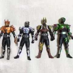 仮面ライダータイガ　インペラー　シザース　ベルデ　ソフビ
