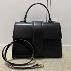 美品 LISALISA 3WAY フラップレザーバッグ ブラック 斜め掛け可能 