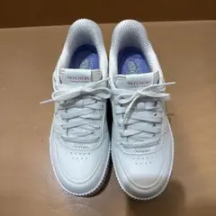 SKECHERS ホワイト スニーカー