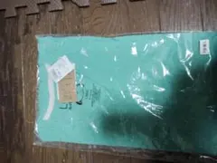 七分袖シャツ