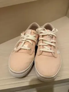 アディダス スニーカー