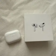特*茶様 Apple AirPods Pro 第2世代 本体と左耳 - メルカリ