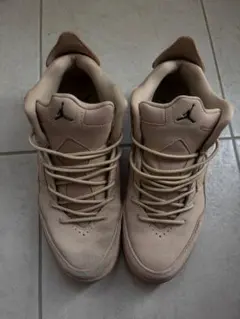 NIKE JORDAN スニーカー ベージュのサムネイル