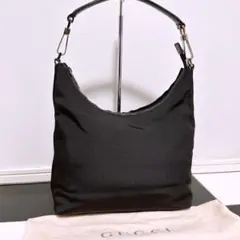 Item thumbnail for item f0e2b437-1ea7-4086-a4f5-1791ee46a8bb