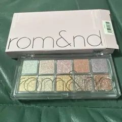 ロムアンド　ベターザンパレット00ライトグリッターガーデン❤️この色使える❤️激安‼️