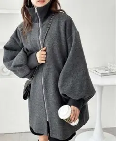 インスタ完売　GeeRa ジーラ　配色リブ衿ミドルZIPコート チャコール　M