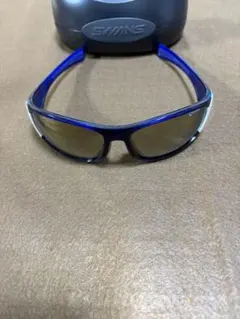 Item thumbnail for item d126037b-c01d-4d9a-8212-b5af53141a76