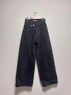 moussy デニム　ワイドデニム　丈詰めあり