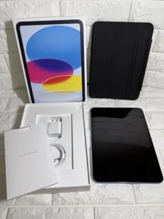 Apple iPad 本体 ブルー カバー付きのサムネイル