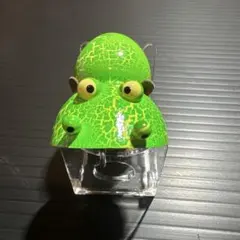 Item thumbnail for item f7293cca-88a0-4030-84f1-1b5b90199eb7