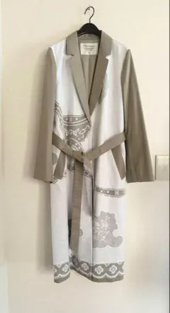 美品　希少品　チェスターコートのサムネイル