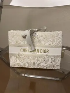 【送料込】Dior ギフトパッケージ ゴールド装飾 紙袋 ショッパー
