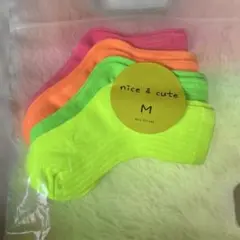 ネオンカラー キッズ靴下 4足セット M