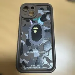 A BATHING APE iPhone14用ケース 迷彩柄
