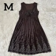 【極美品】petit Poudre ベロア刺繍ワンピースドレス　ペチコート付き