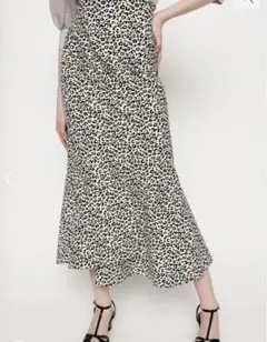 【送料無料‼️】SLY IRREGULAR HEM MERMAIDスカート