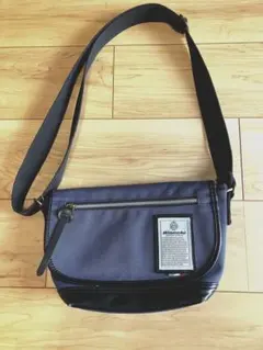 Item thumbnail for item 3d7bb835-0b0a-4335-8fef-1cef0ed27085