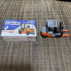 トヨタL&F フォークリフト ジェネオ ミニカー 非売品