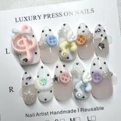 現品)ニュアンスネイルチップ ドット柄 ボタン 星 きらきら 韓国 黄色
