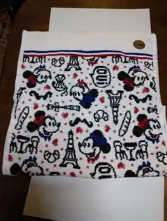 アズール 刺繍入りハンカチ ベルメゾン ツイステ - メルカリ