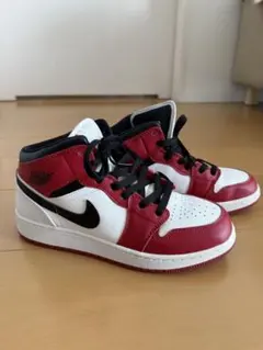 【美品】Nike GS Air Jordan 1 Mid “Chicago”